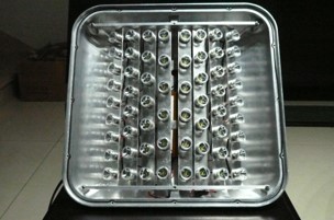 远距离投光灯